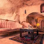 Atilla's Cave Hotel