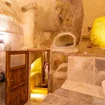 Hotel Atilla's Cave