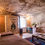Atilla's Cave Hotel 3*