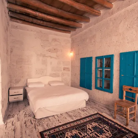 Hotel Atilla's Cave 3*