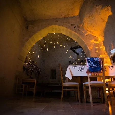 Atilla's Cave Hotel 3*