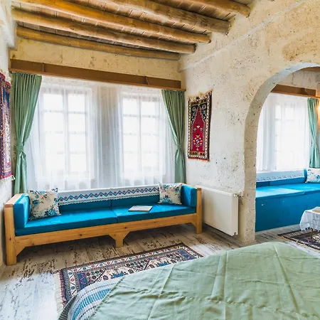 Hotel Atilla's Cave 3*