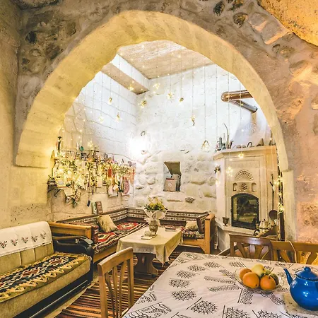 Szálloda Atilla's Cave 3*