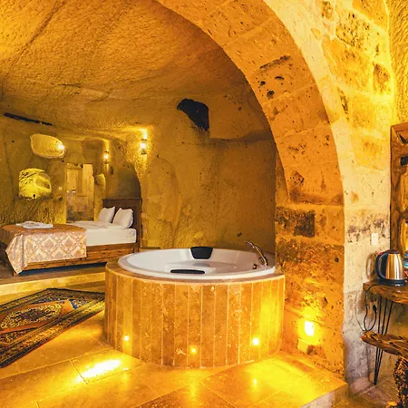 Atilla's Cave 3*