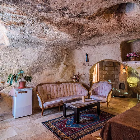 Atilla's Cave 3*