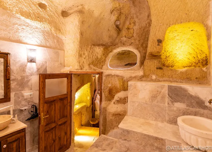 Отель Atilla's Cave