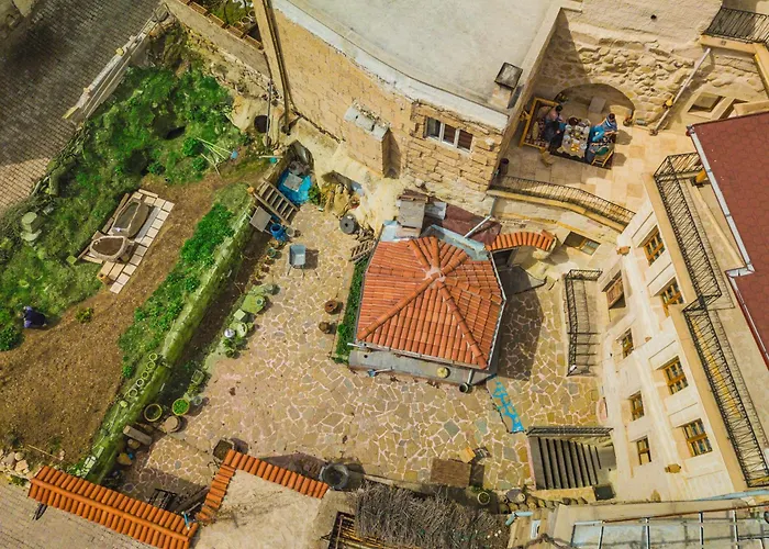 Atilla's Cave 3* 内夫谢希尔