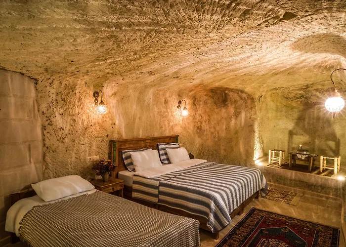 Hotel Atilla's Cave 3*