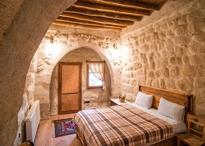 Hotel Atilla's Cave 3*