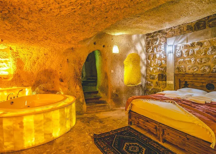 Отель Atilla's Cave 3*